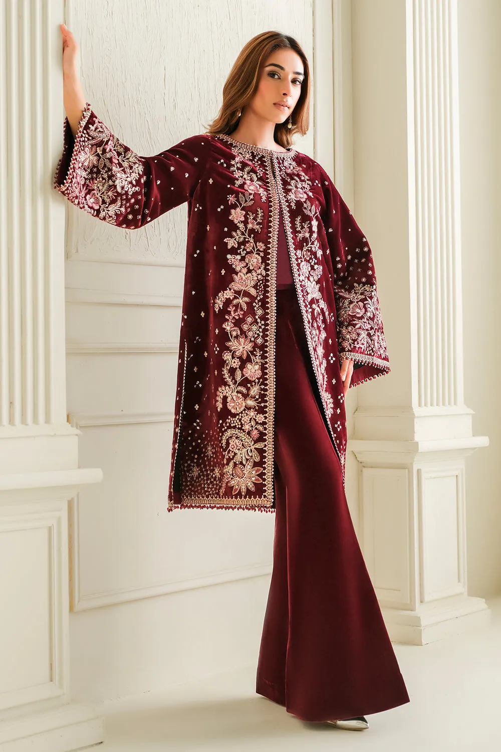 Baroque Velvets'24 - EMBROIDERED VELVET UF-743