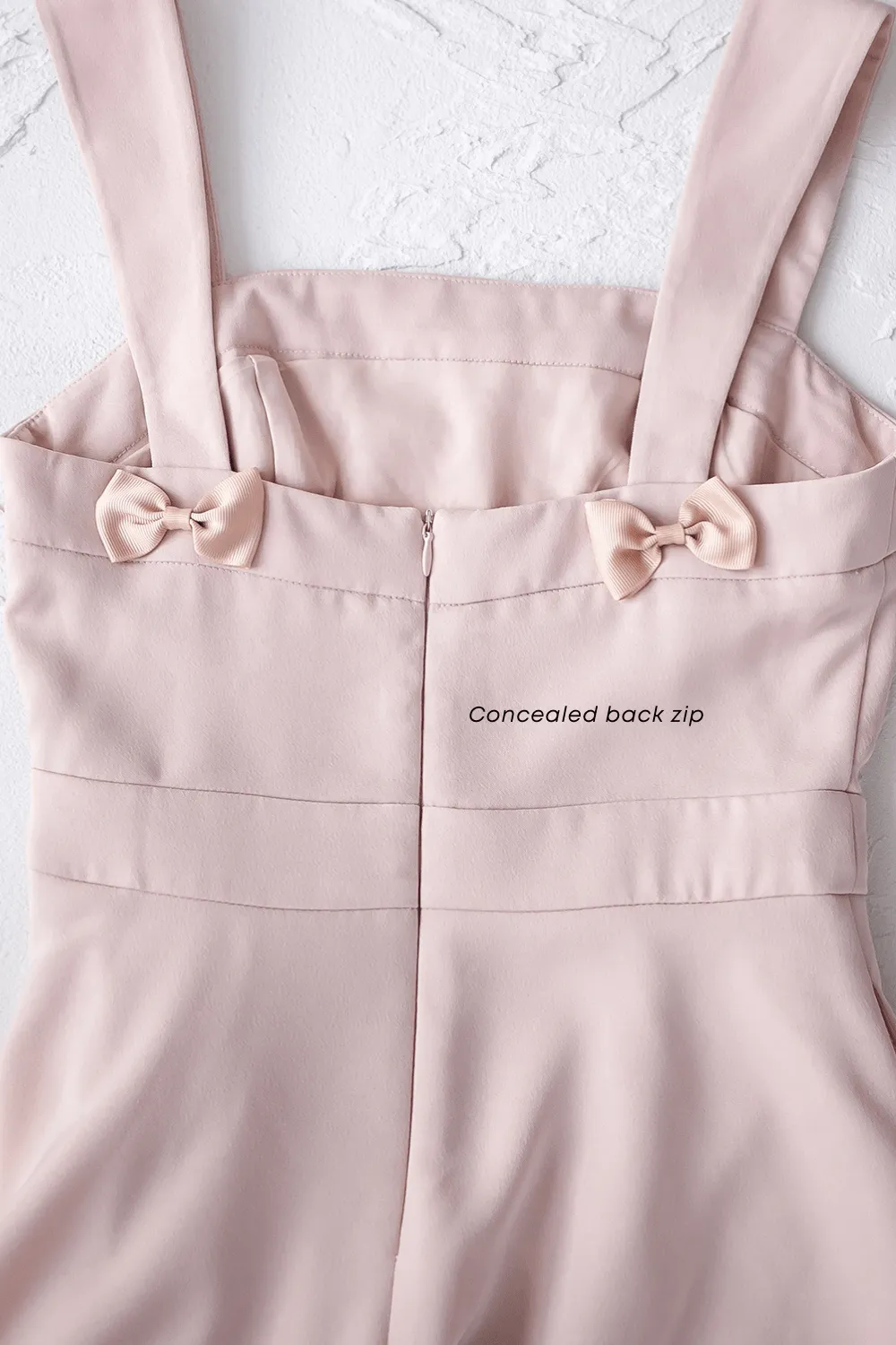 CESI BOW DETAIL MINI DRESS IN PINK BEIGE