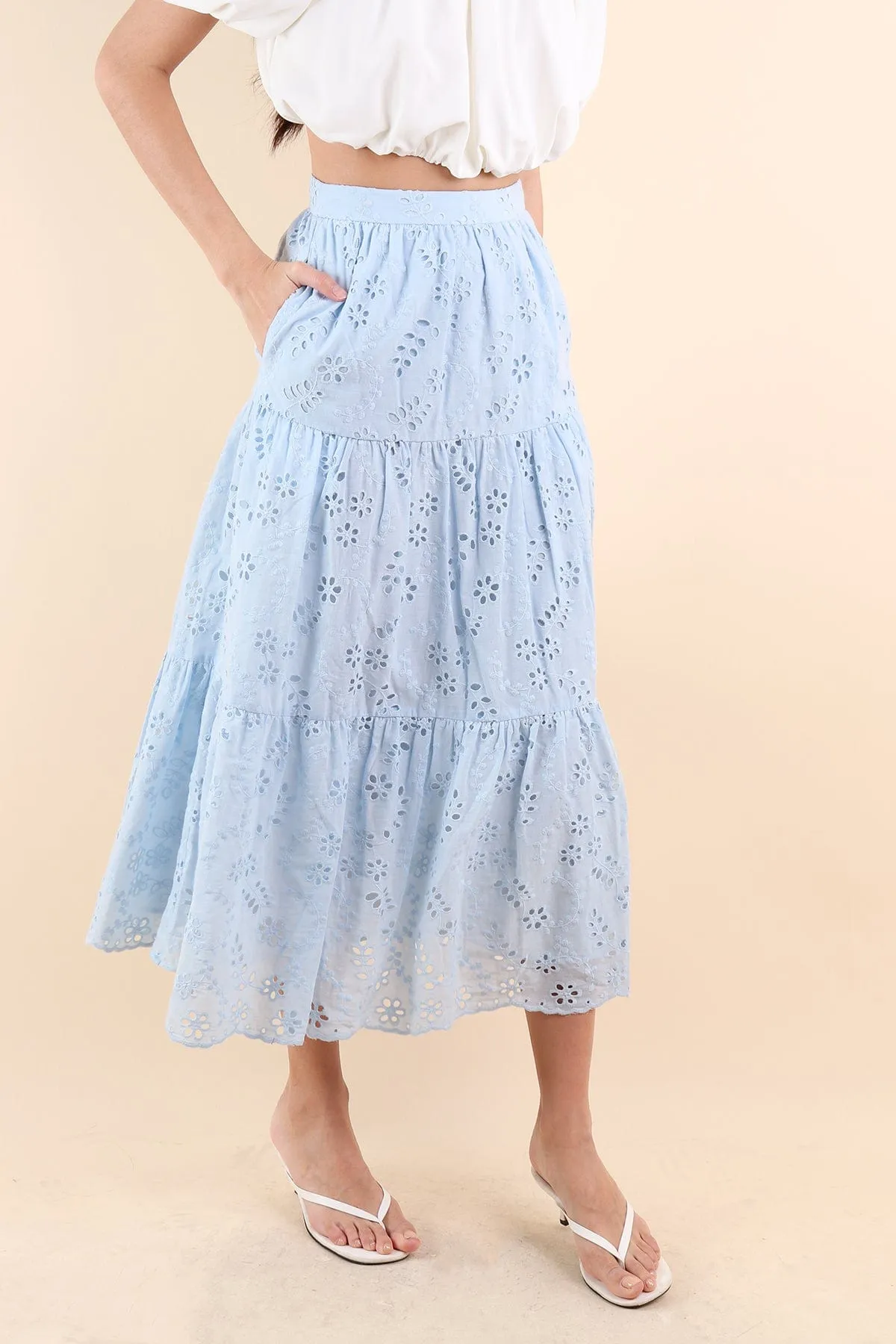 ELYSSA EYELET MIDAXI TIER SKIRT IN SKY