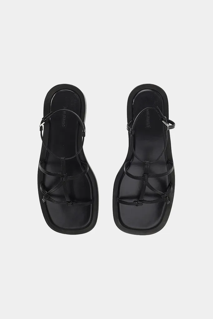 Low Classic - Middle Strap Sandals - Black