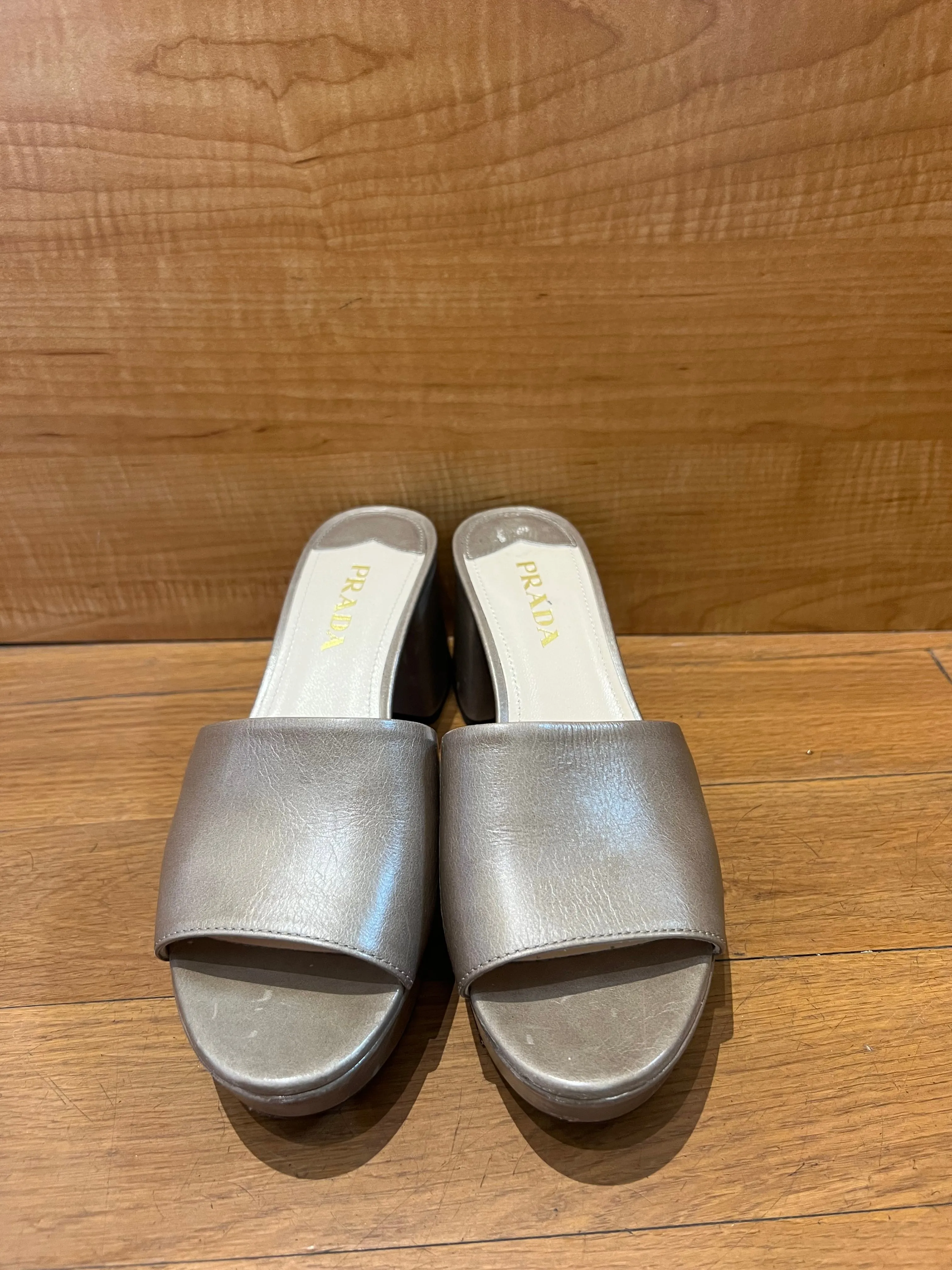 Prada Heels- Size 7