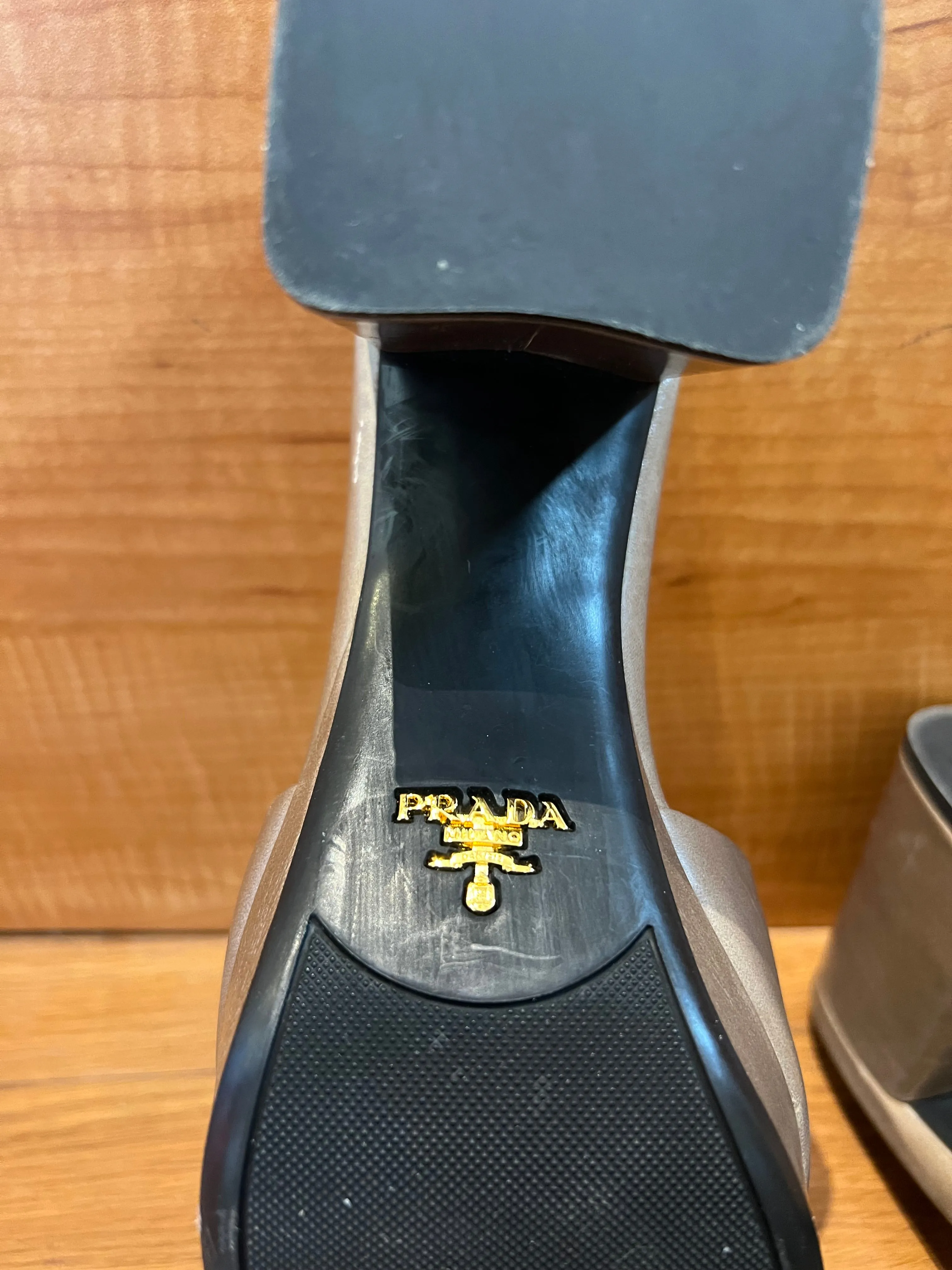 Prada Heels- Size 7