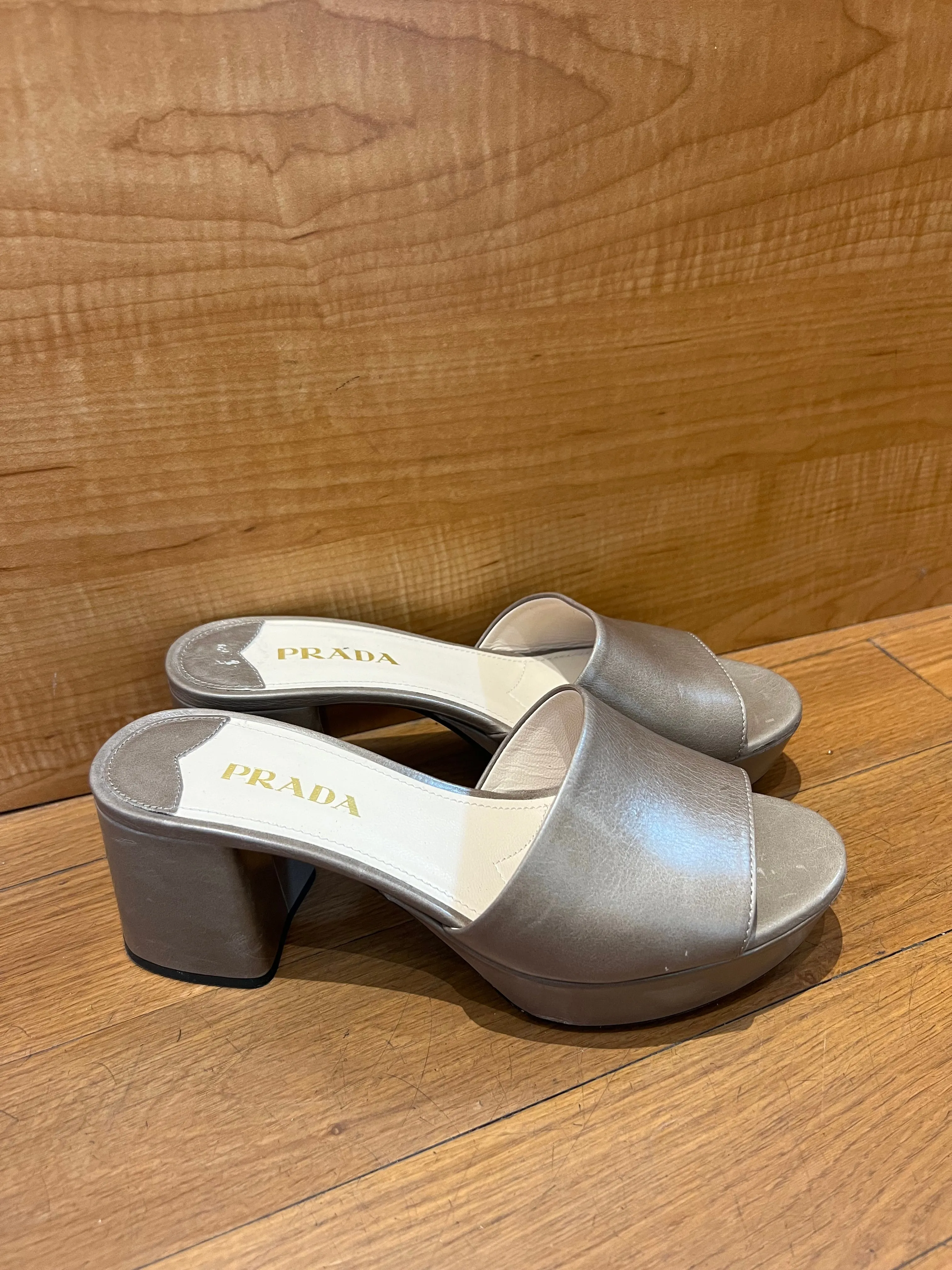 Prada Heels- Size 7