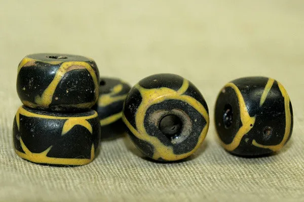 Set of Antique Black and Yellow Venetian Beads